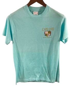 VTG Single-Stitch Men’s Light Blue Cape Cod T-Shirt Size Medium